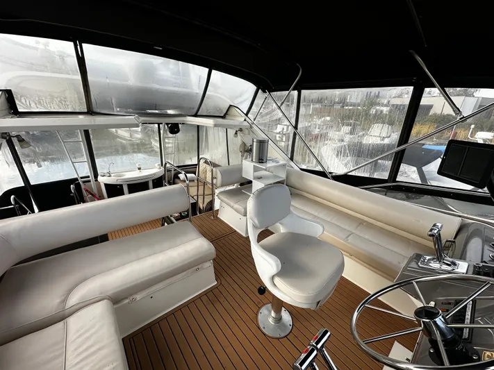 Presence Yacht Photos Pics 