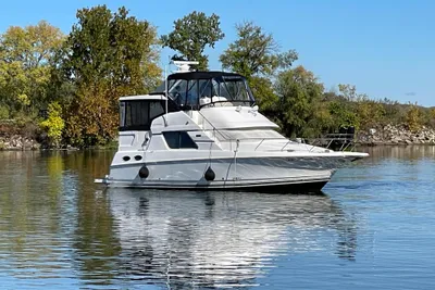 Silverton 392 Motor Yacht