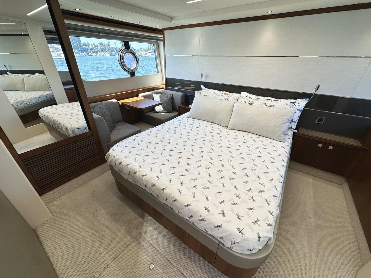2019 Sunseeker 57 