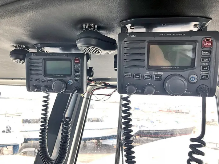 Care Bear Yacht Photos Pics Marine communication radios inside a 2013 Ocean Voyager 95 EXPEDITION boat.