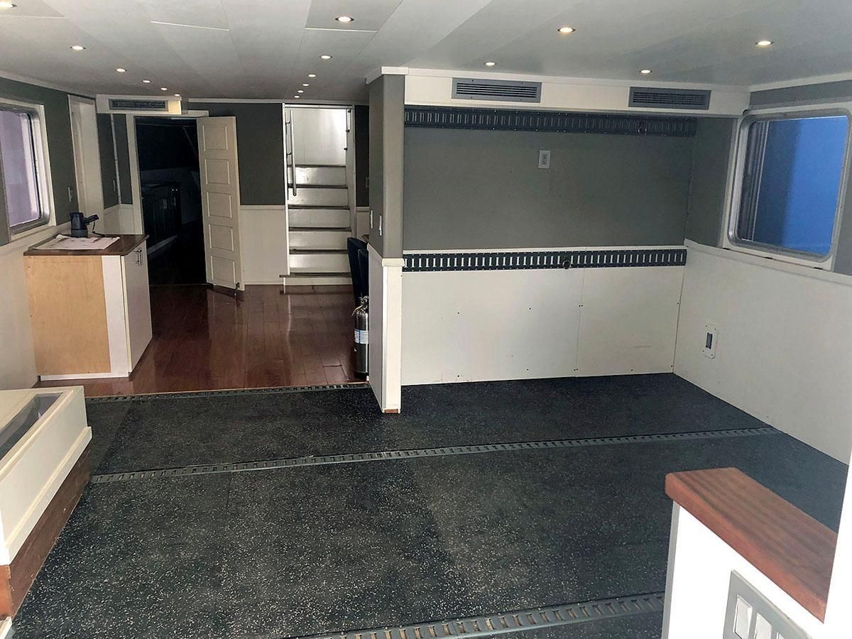 2013 Ocean Voyager 95 
