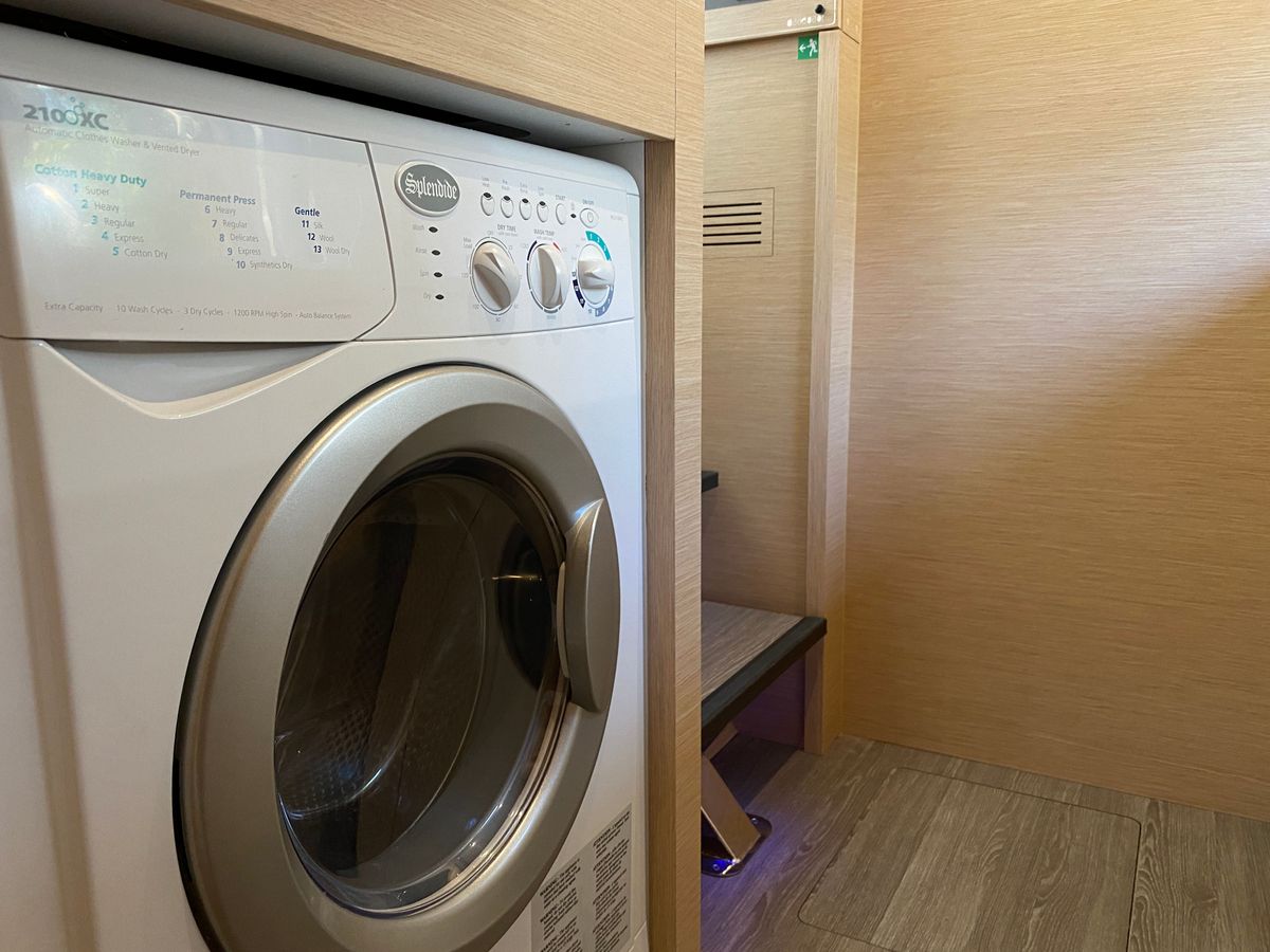 2020 Fountaine Pajot 44 