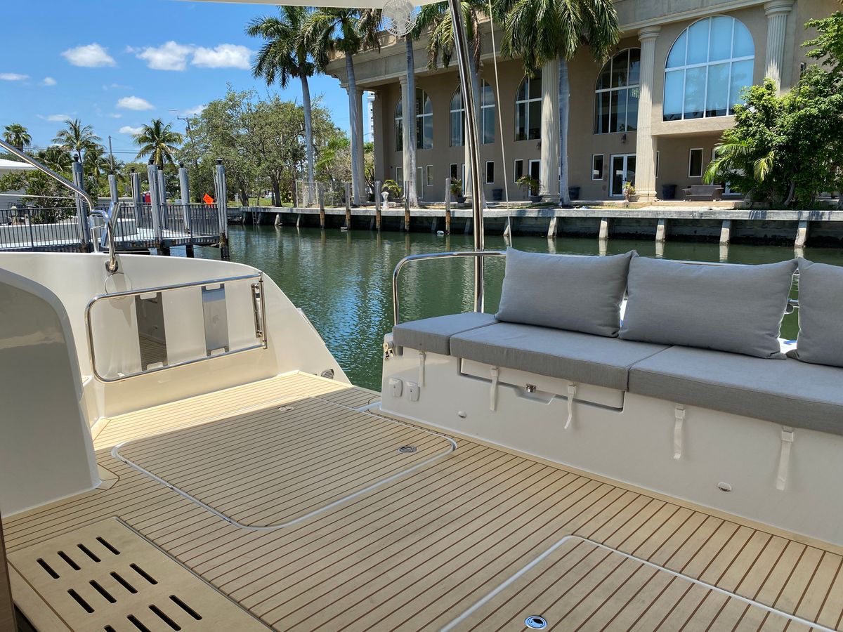 2020 Fountaine Pajot 44 