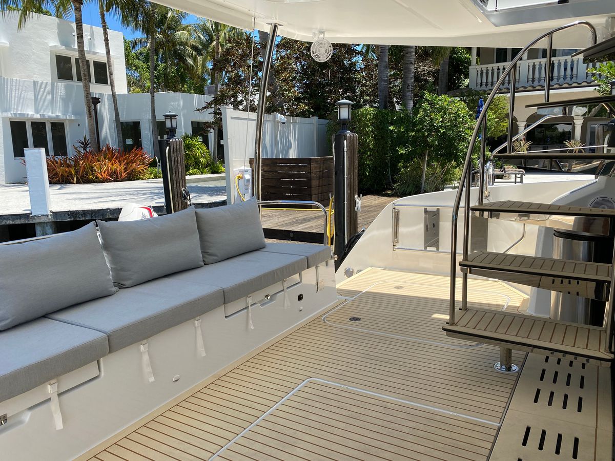 2020 Fountaine Pajot 44 
