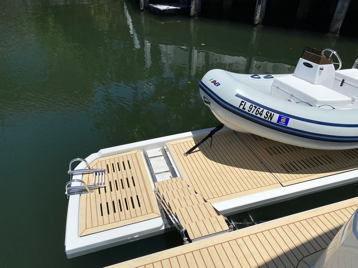 2020 Fountaine Pajot 44 