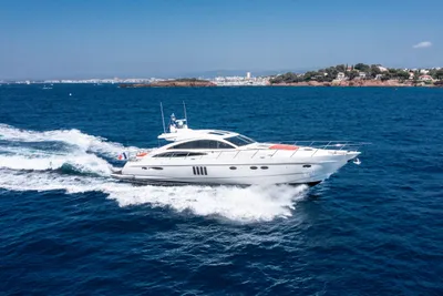 2008 Princess V70