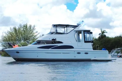 2005 Carver 444 Cockpit Motor Yacht