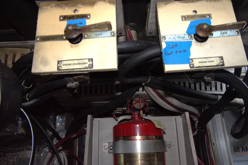 IV Play Too Yacht Photos Pics Engine room controls and fire extinguisher on a 2005 Carver 444 Cockpit Motor Yacht.