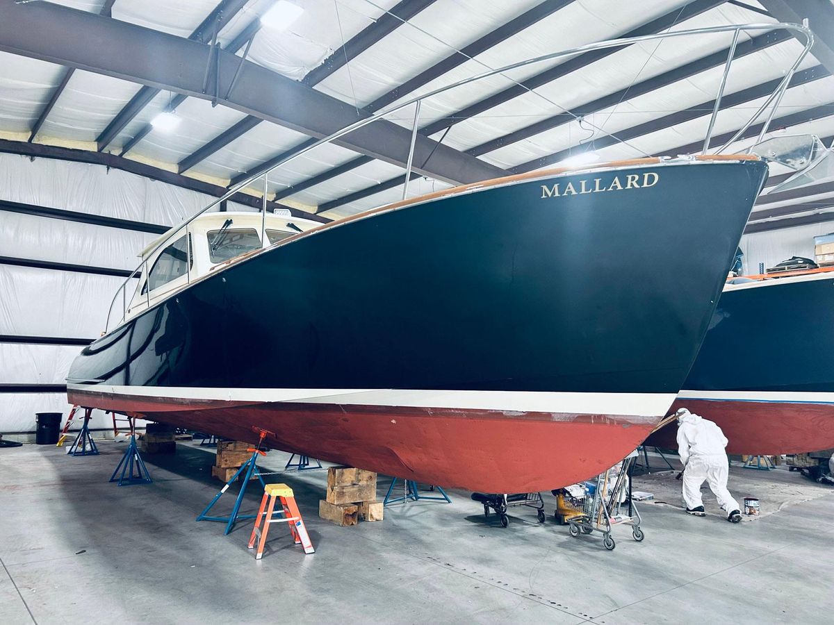 2005 Hinckley 44 