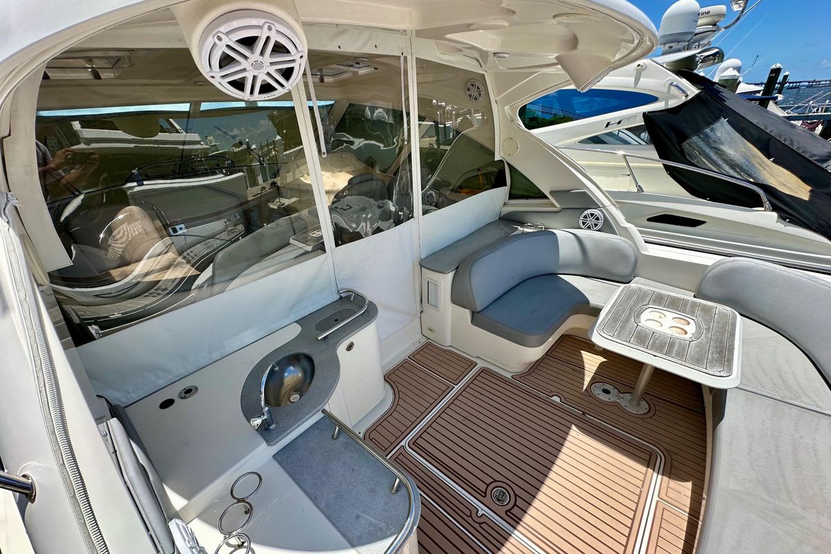 2005 Sea Ray 48 