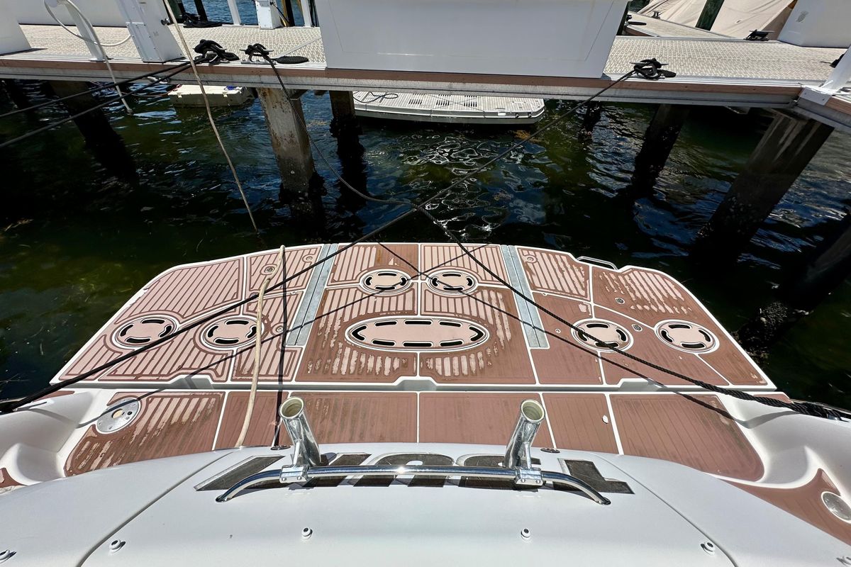 2005 Sea Ray 48 