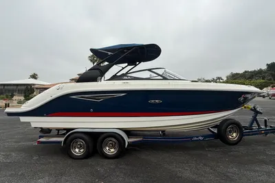 Sea Ray 250 SLX