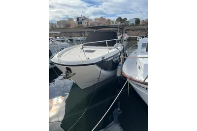 2020 Quicksilver Activ 875 Sundeck