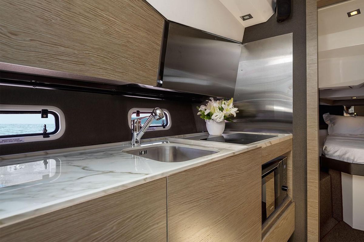 2019 Azimut 42 