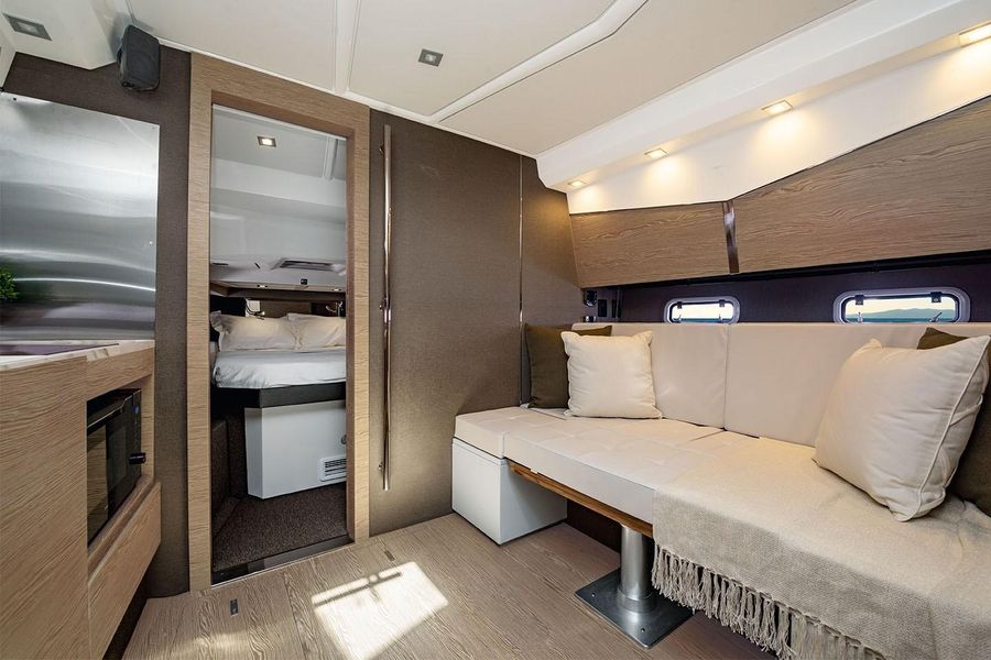 2020 Azimut Verve 40