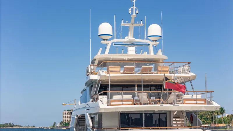 Inspiration Yacht Photos Pics Luxury Benetti Fast 125 yacht, 2018 model, docked with clear blue sky background.