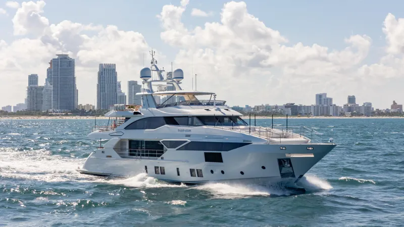 Inspiration Yacht Photos Pics Luxury 2018 Benetti Fast 125 yacht cruising near city skyline.