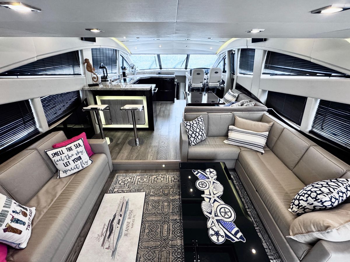 2018 Sea Ray 65 