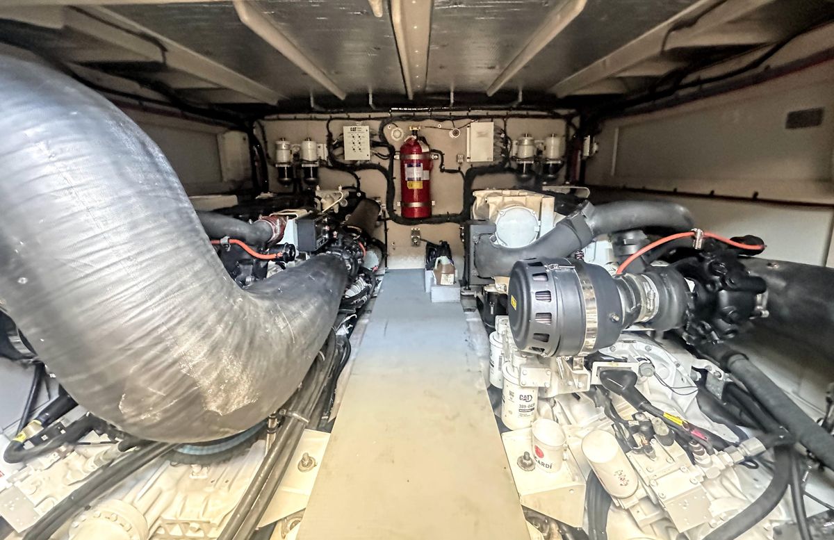2018 Sea Ray 65 