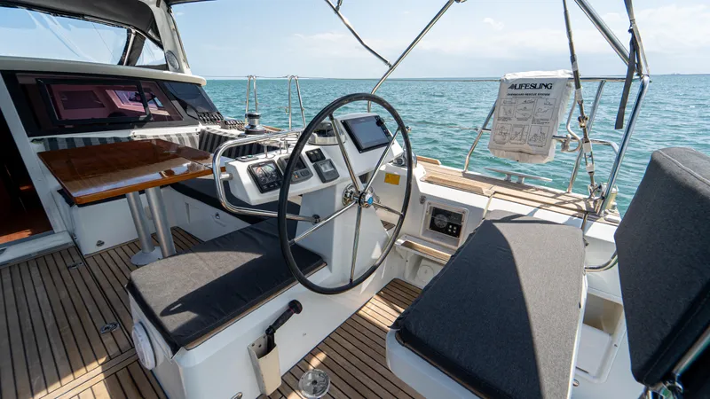 Indigo Dream Yacht Photos Pics 