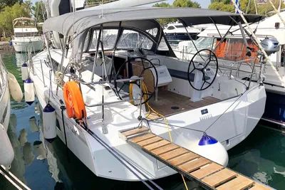 Bavaria C42