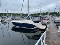 2005 Rinker 360 Express Cruiser