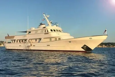 Custom 39M