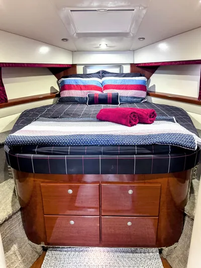 Murphys' Law Yacht Photos Pics 