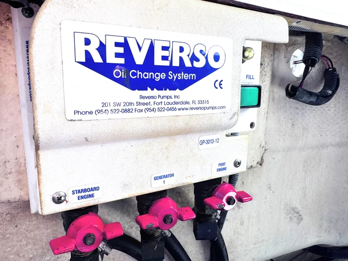 Murphys' Law Yacht Photos Pics 