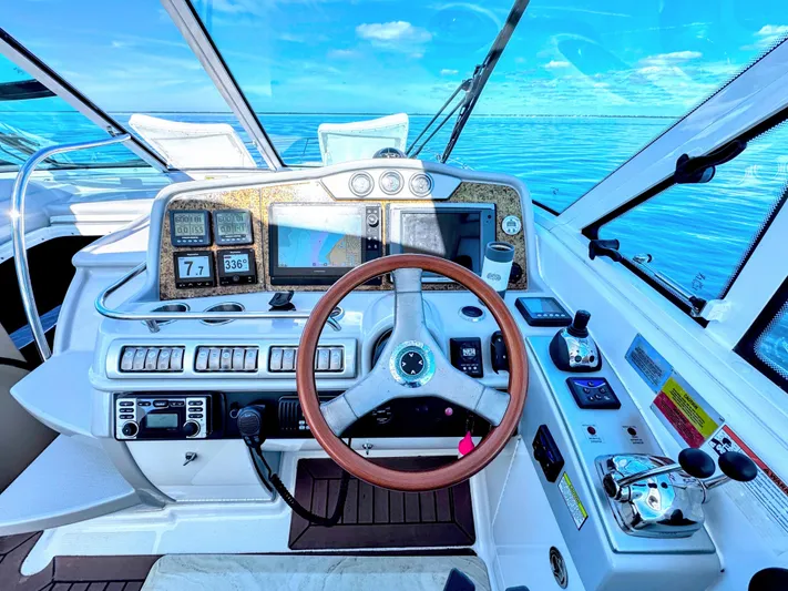 Murphys' Law Yacht Photos Pics 