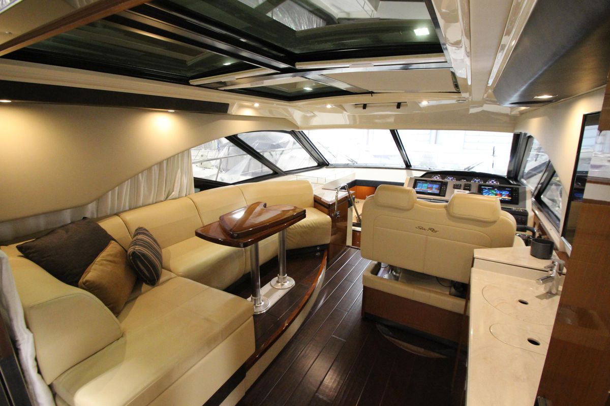 2016 Sea Ray 50 
