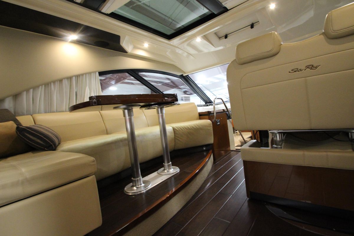 2016 Sea Ray 50 
