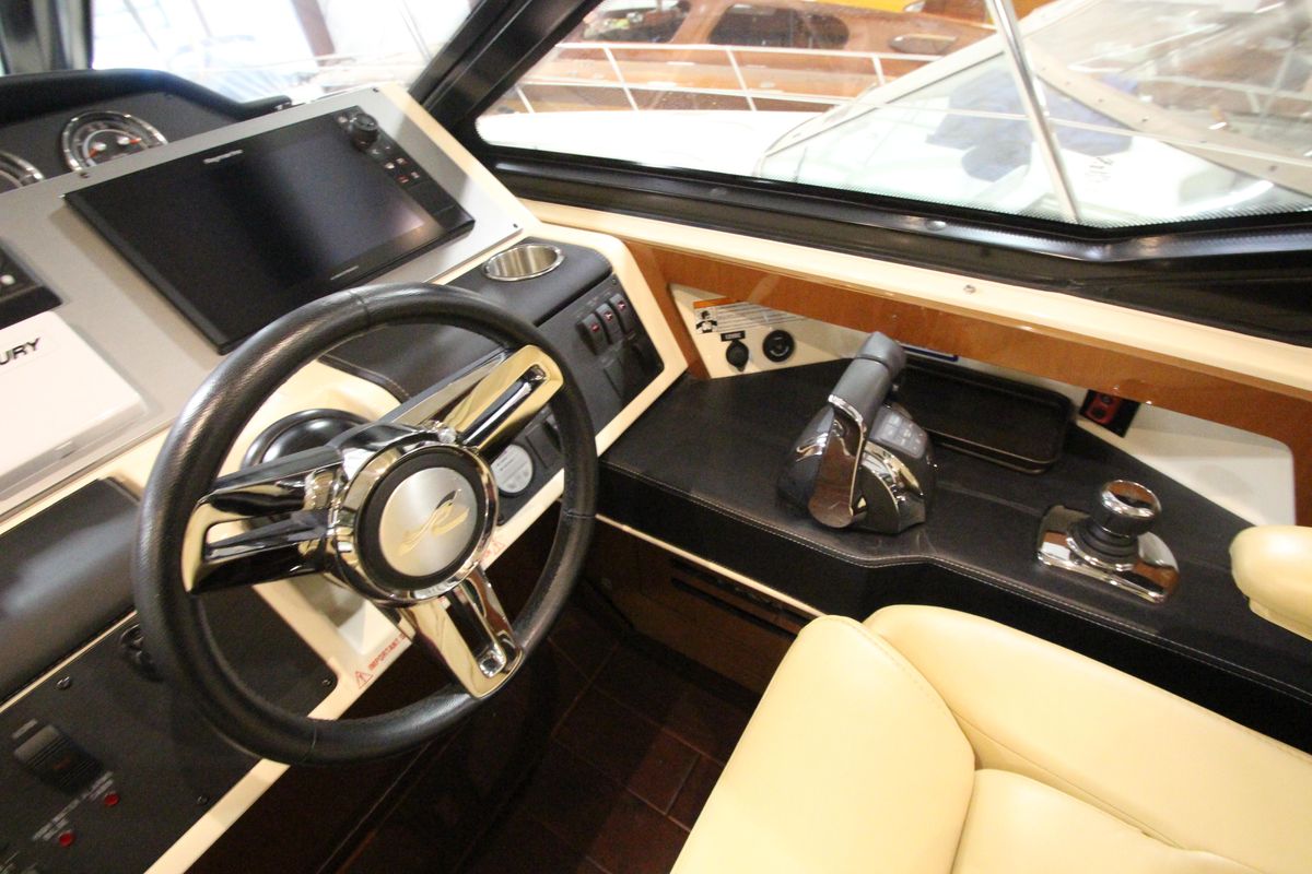 2016 Sea Ray 50 