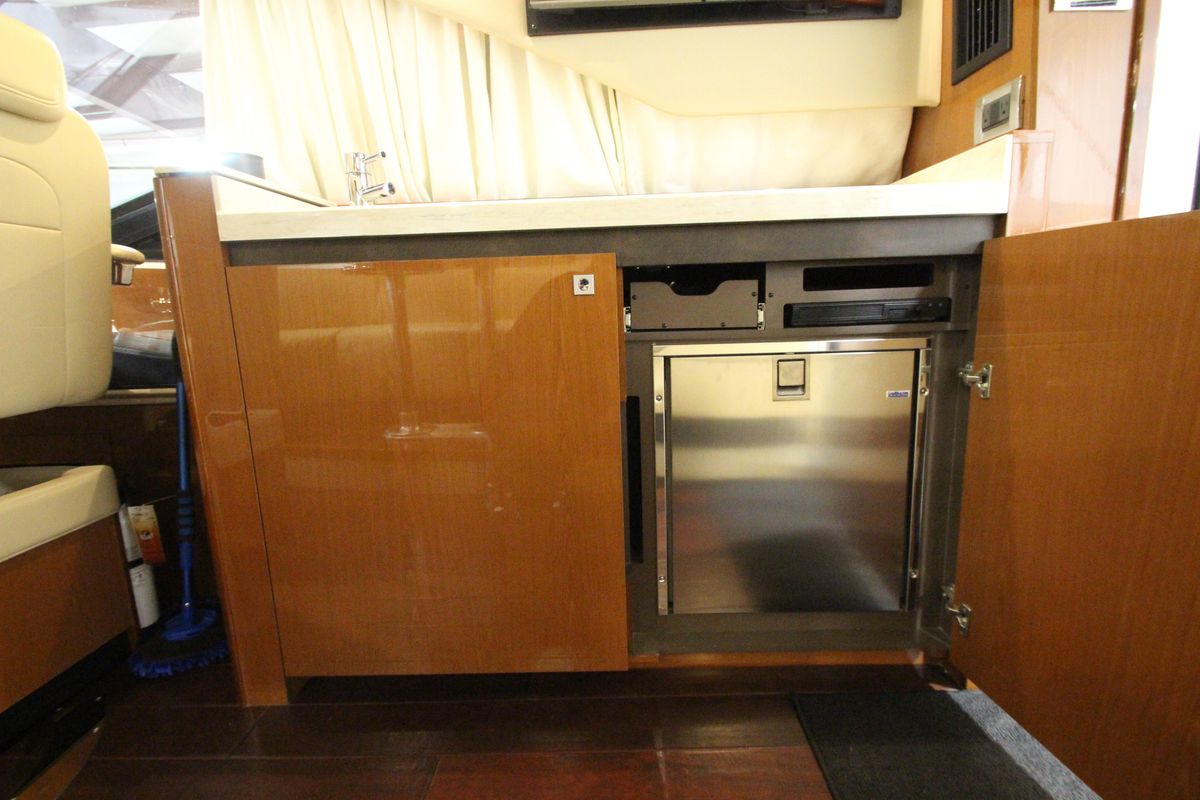 2016 Sea Ray 50 