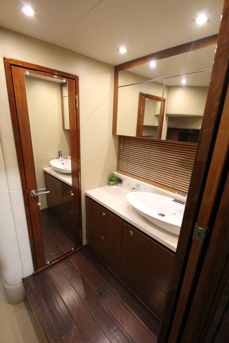 2016 Sea Ray 50 