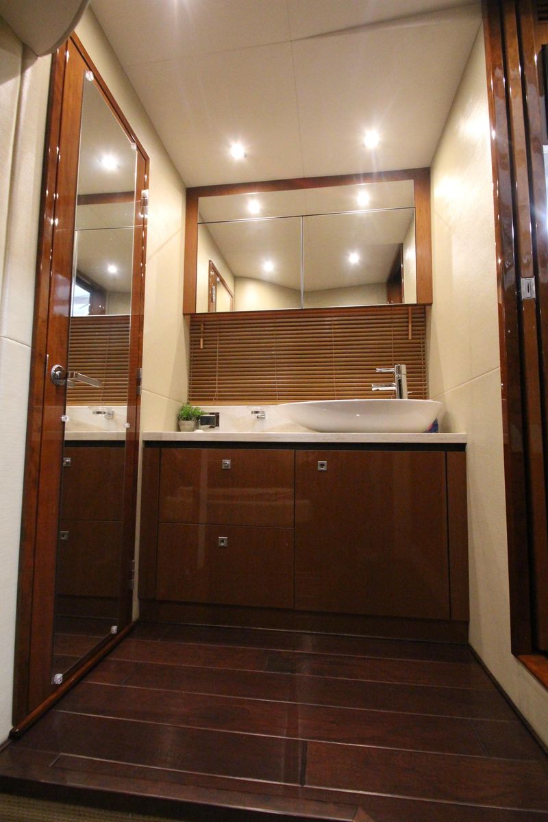 2016 Sea Ray 50 