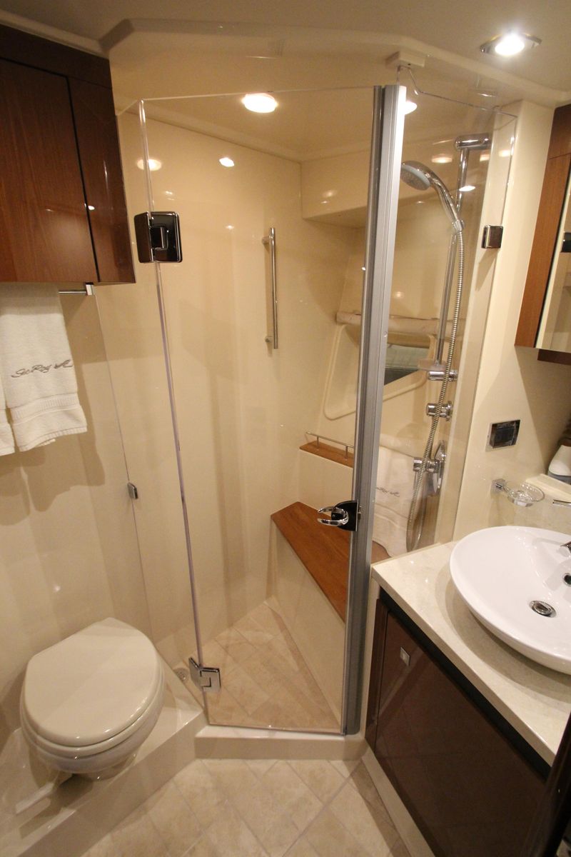 2016 Sea Ray 50 