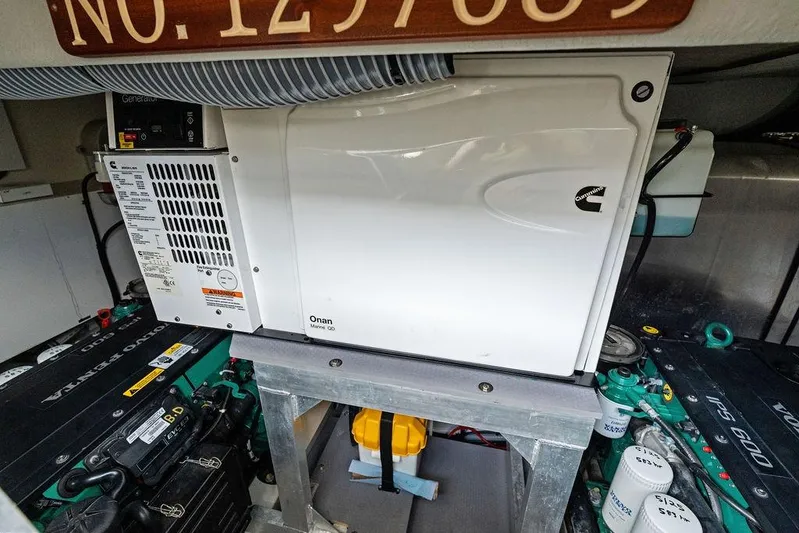 Dreamscape Yacht Photos Pics 