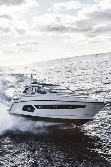 Aquastrada Yacht Photos Pics 
