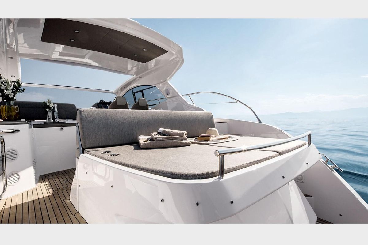 2016 Azimut 45 