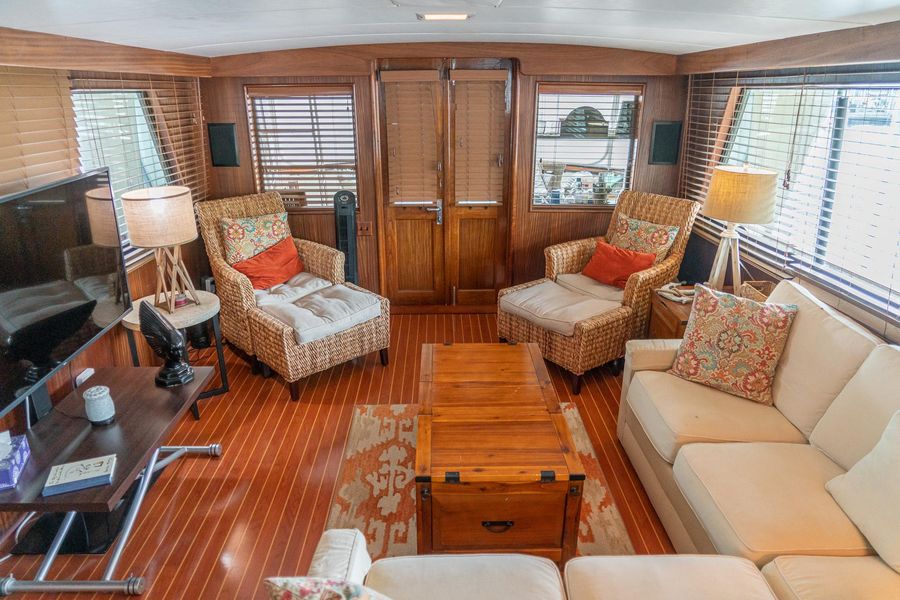 1982 Hatteras 56 Motor Yacht