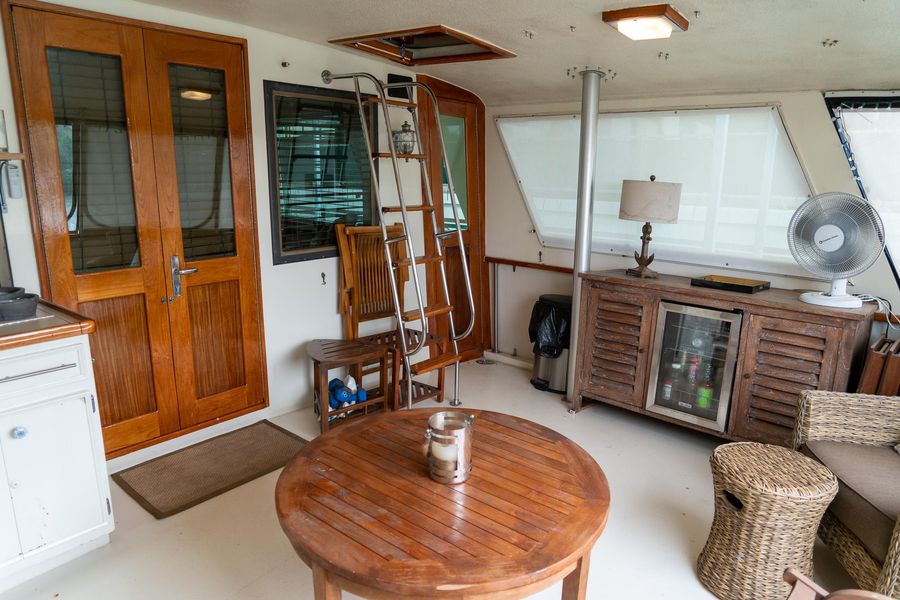 1982 Hatteras 56 Motor Yacht