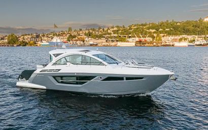 2018 50' Cruisers Yachts-50 Cantius Seattle, WA, US