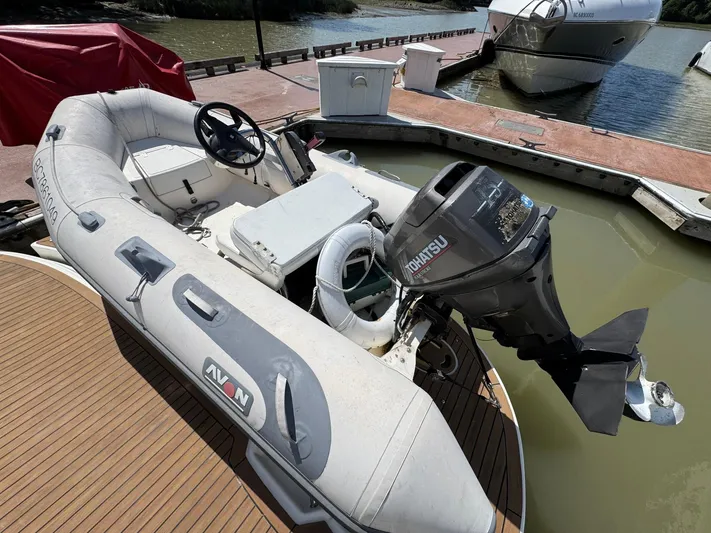  Yacht Photos Pics Inflatable boat with outboard motor docked near 2007 Sea Ray 400 Sundancer.