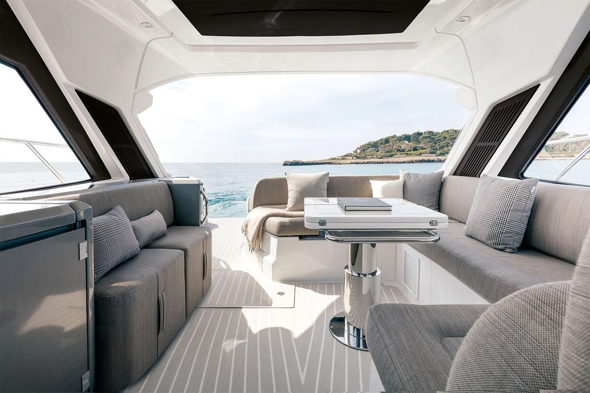 2021 Azimut 53 
