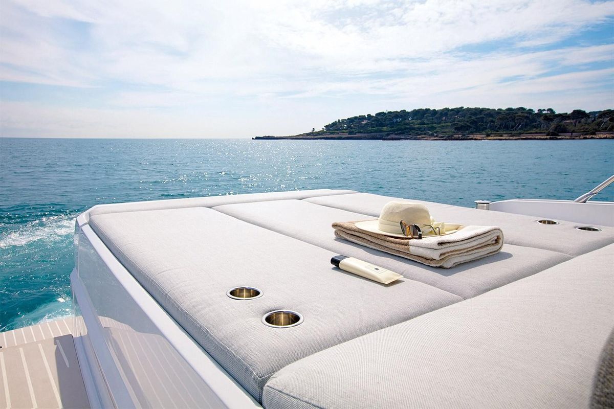 2021 Azimut 53 