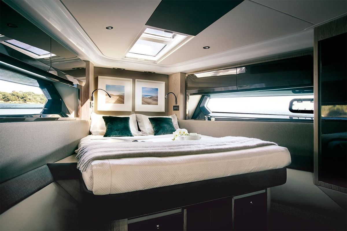 2021 Azimut 53 