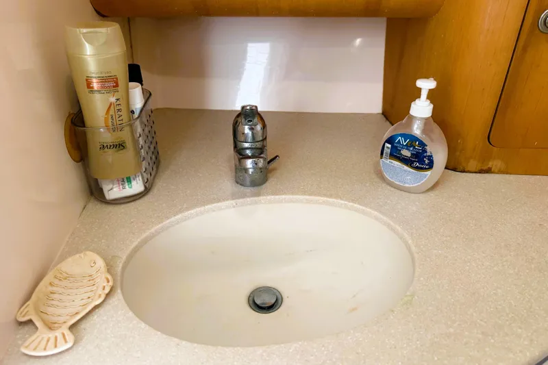  Yacht Photos Pics Intrepid 377 Walkaround Trinidad Tobago Caribbean