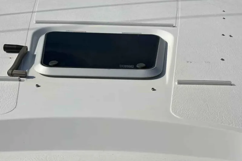 Ocilo Yacht Photos Pics Hatch on 2005 Sealine SC 39 boat deck, featuring sleek design and durable materials.