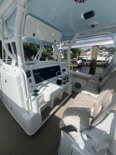 Jenny B Yacht Photos Pics 